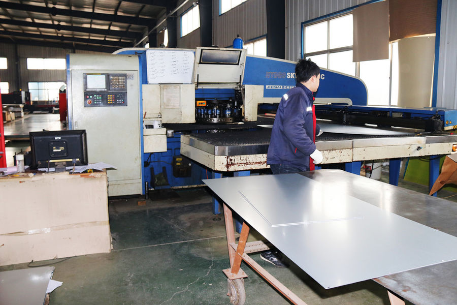 Cangzhou Zonpe Metal Products Co., Ltd. خط إنتاج الشركة المصنعة